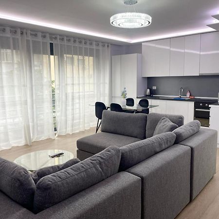 Apartamento New Bazaar 2022 Tirana Exterior foto